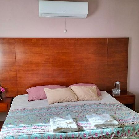 Hotel La Estancia Río Verde Kültér fotó